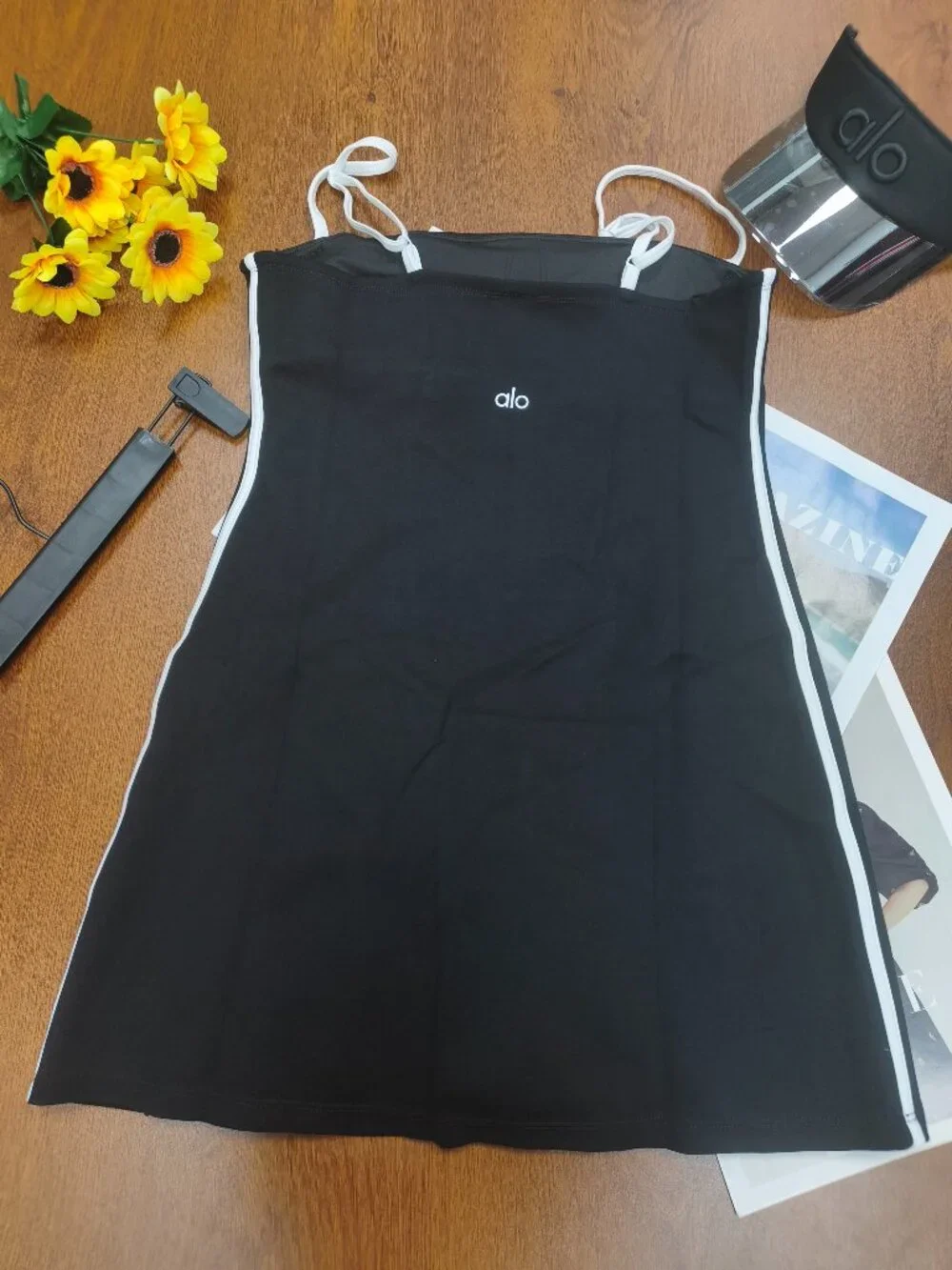 NWT ALO Yoga Airbrush Streamlined Dress Black/White | A-Line Active Dress🏌🏻‍👗